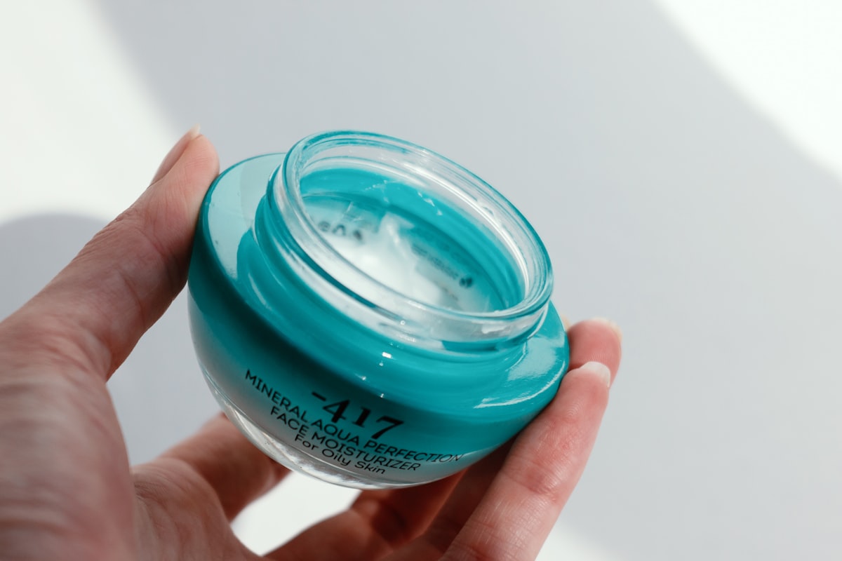 Ingredient analysis and cosmetic formulation science